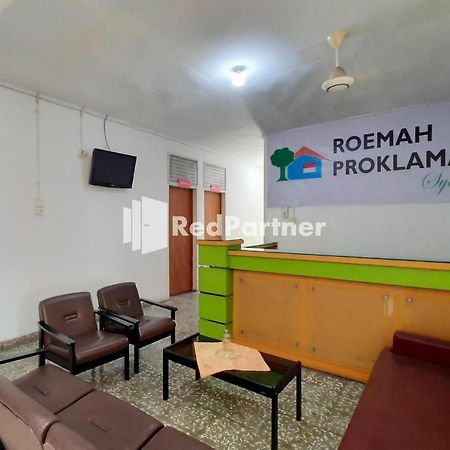 Roemah Proklamasi Syariah Mitra Reddoorz Padang  Zewnętrze zdjęcie