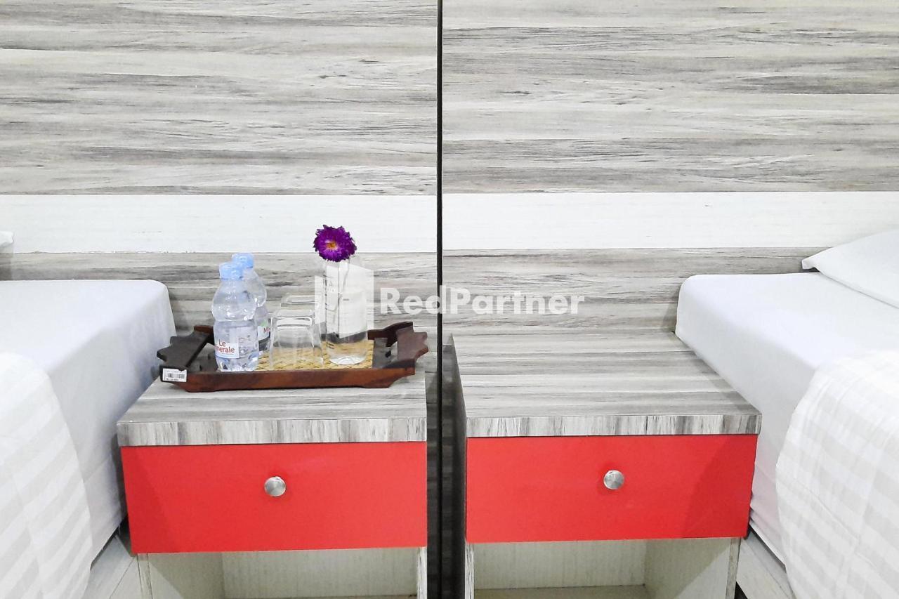 Roemah Proklamasi Syariah Mitra Reddoorz Padang  Zewnętrze zdjęcie